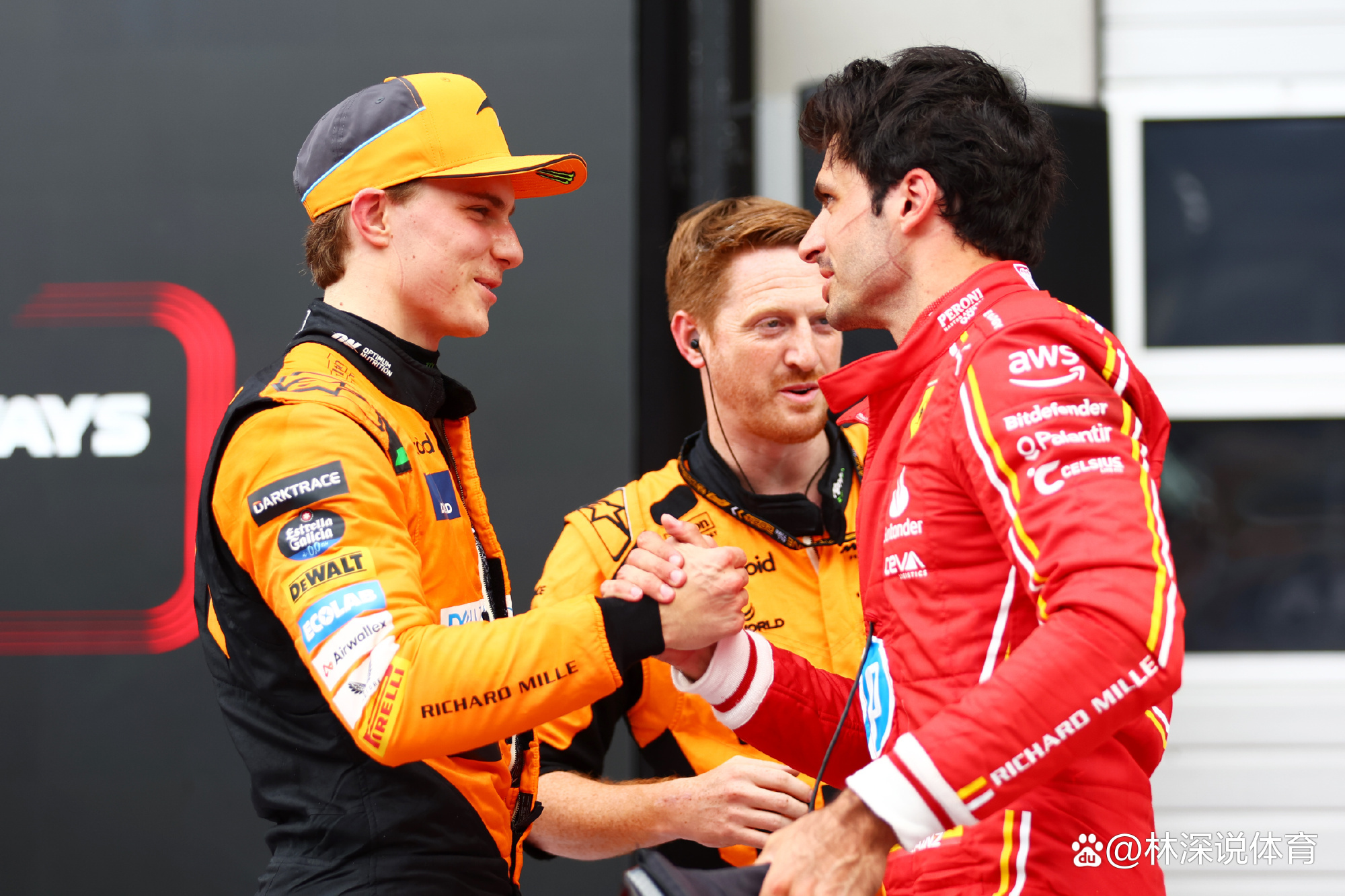 阿斯顿马丁翻盘索伯车队，佩雷兹扛起全队