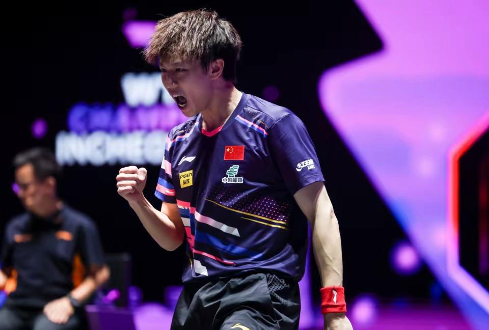 韩国队横扫英格兰队，林高远高光表现