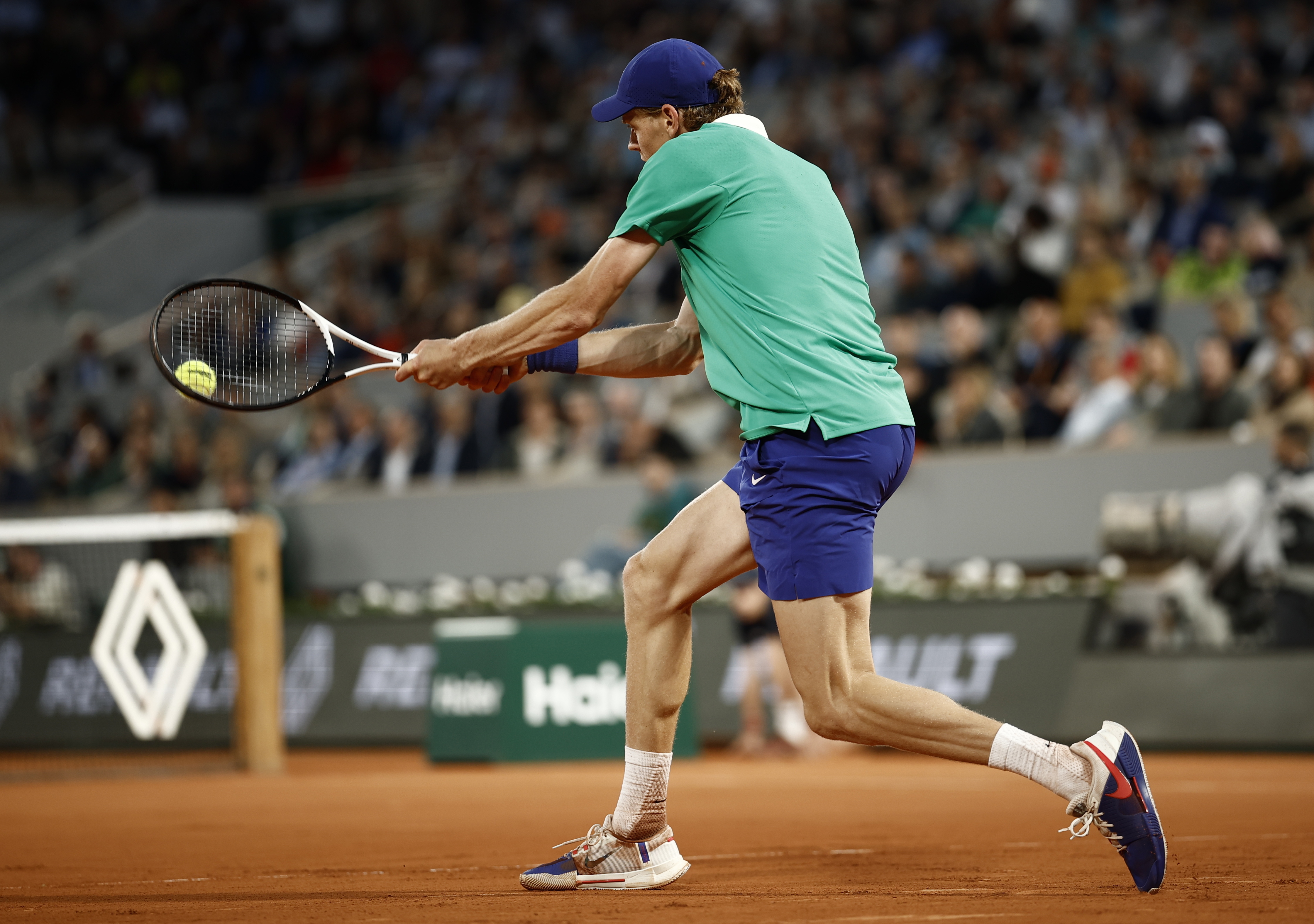 温网逆转法网,辛纳惊艳四座 温网逆转法网,辛纳惊艳四座