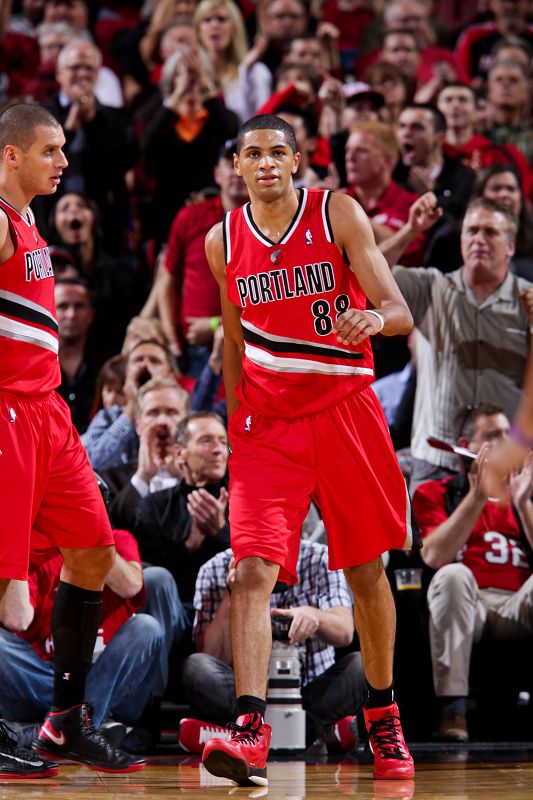 湖人B队逆转勇士B队,巴图姆制霸全场 湖人B队逆转勇士B队,巴图姆制霸全场