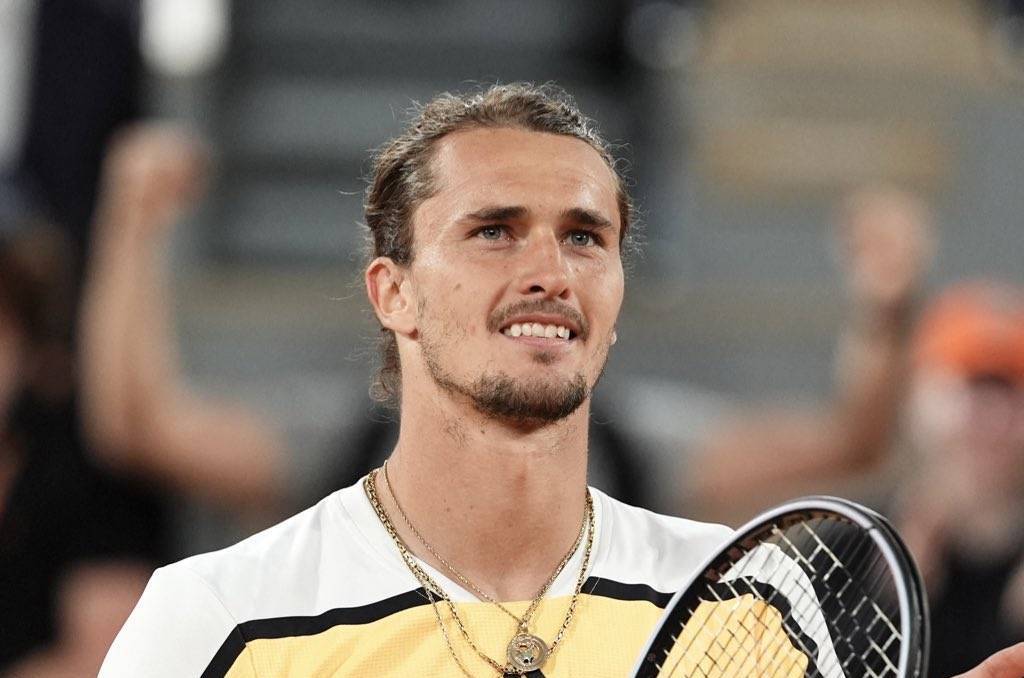 法网绝杀戴维斯杯，兹维列夫惊艳四座