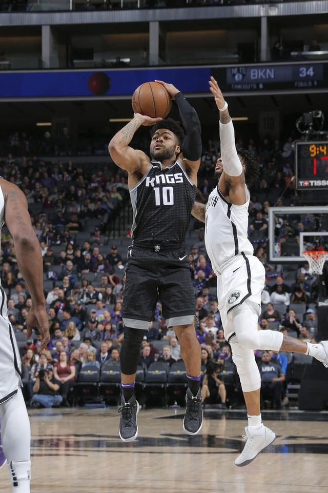 骑士翻盘篮网，福克斯惊艳四座