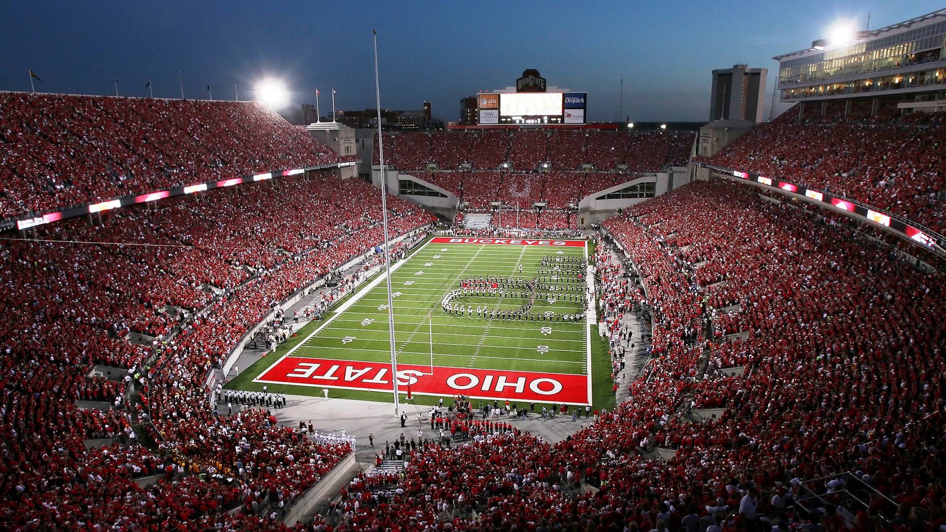 从马丁内利到丹麦奇迹，攻防转换的艺术与加时赛的意志